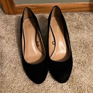 Merona velveteen black wedges